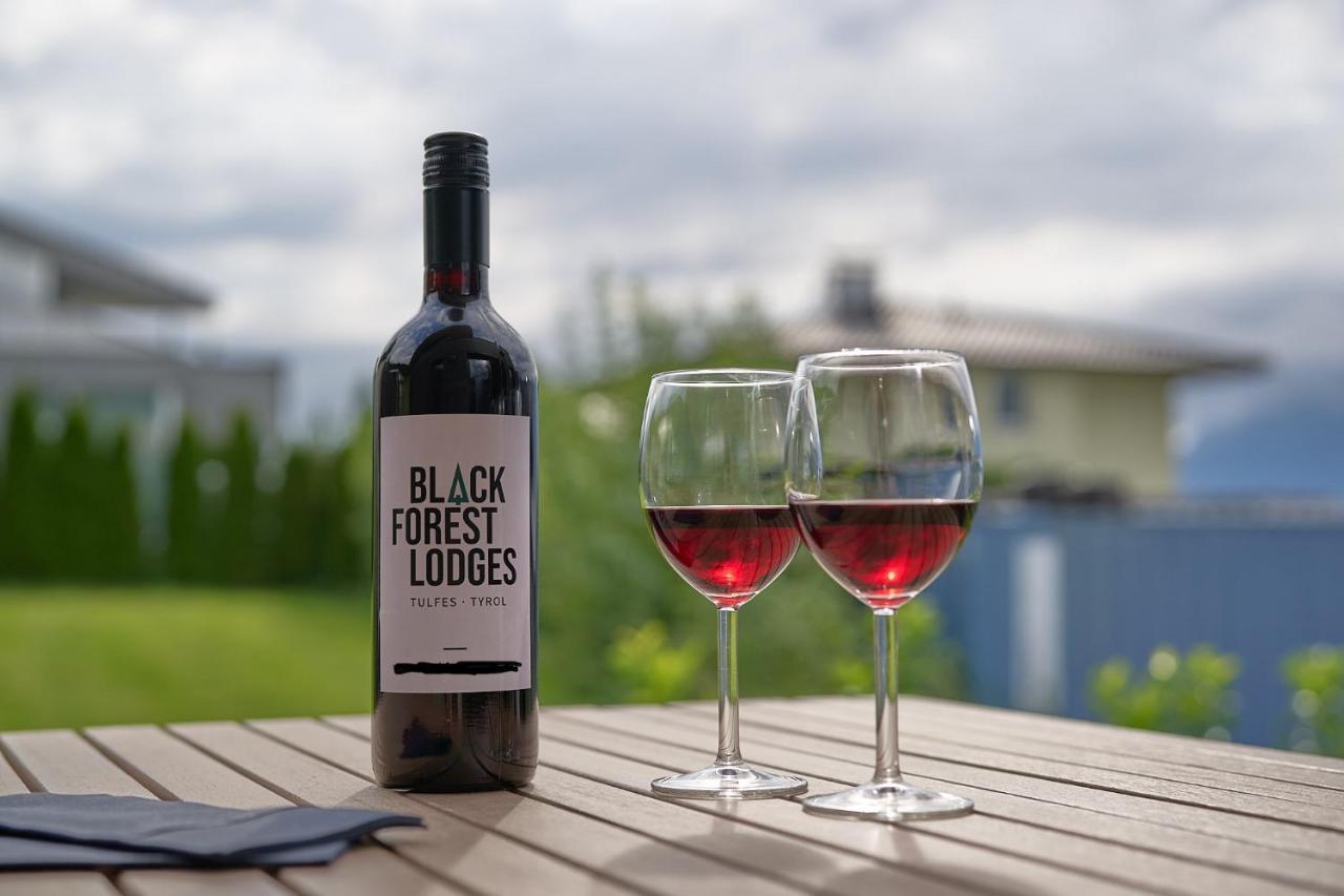 Black Forest Lodges - Gehobene Ferienwohnungen Mit Privatsaunas Tulfes Kültér fotó